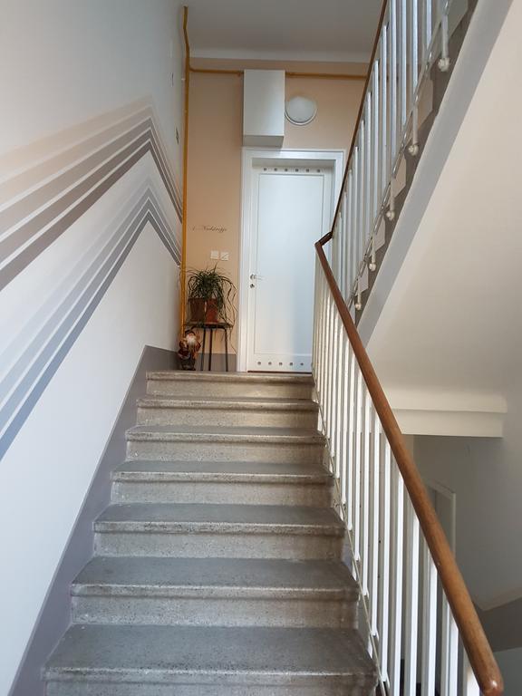 B&B Vila Teslova Ljubljana Buitenkant foto