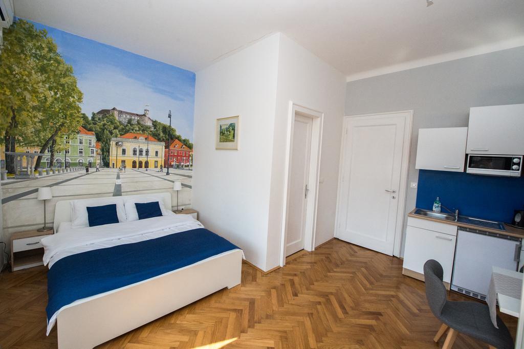 B&B Vila Teslova Ljubljana Buitenkant foto